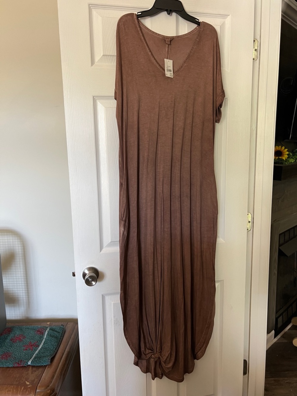 Flowy Mauve-Brown V-Neck Women’s Maxi Dress